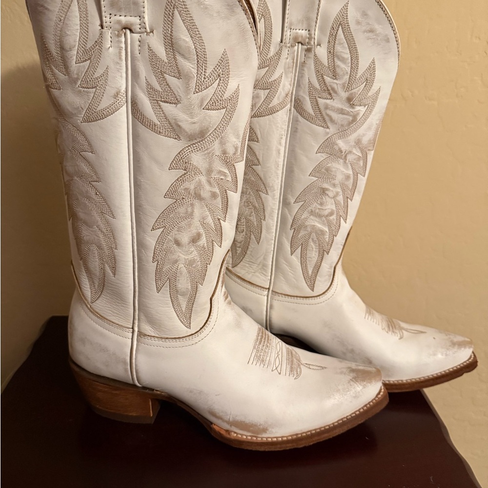 Idyllwind Wheeler White Western Cowboy Boots